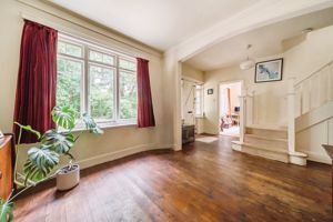 Dining room- click for photo gallery